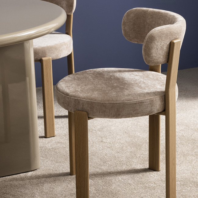 Izzy - Lot de 2 chaises en tissu piètement effet bois clair