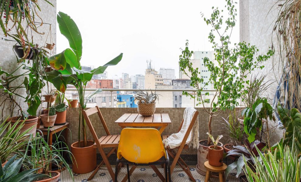 Aménager un petit balcon en 7 étapes faciles